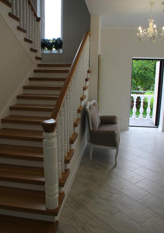 Lebediny Guest House Брест Екстериор снимка