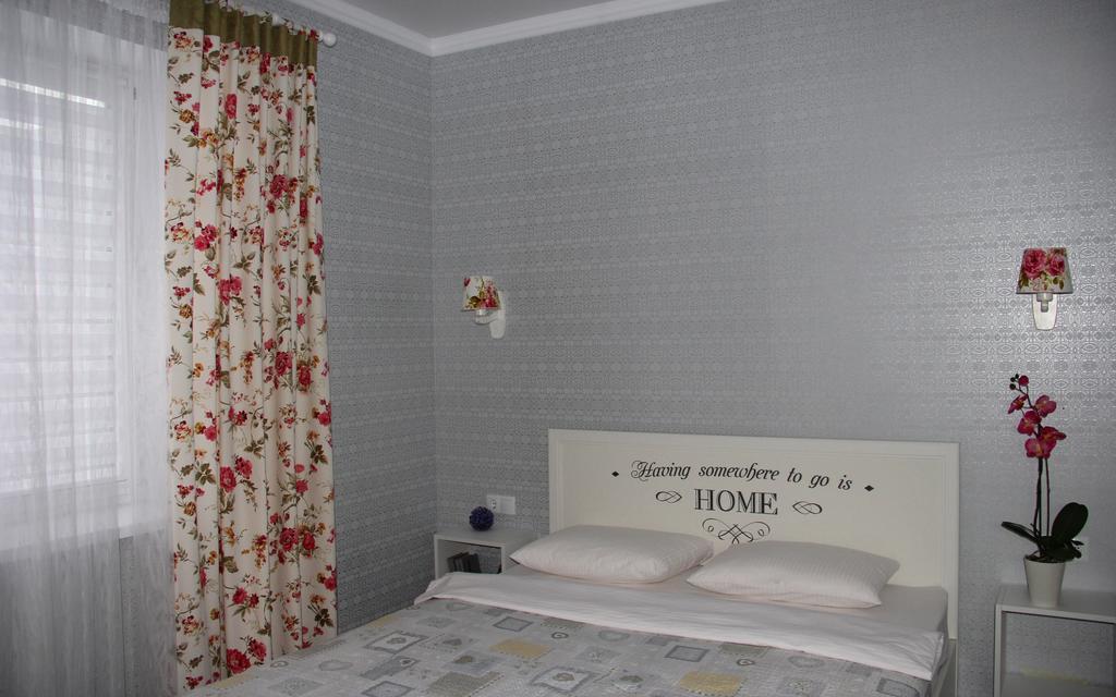 Lebediny Guest House Брест Екстериор снимка