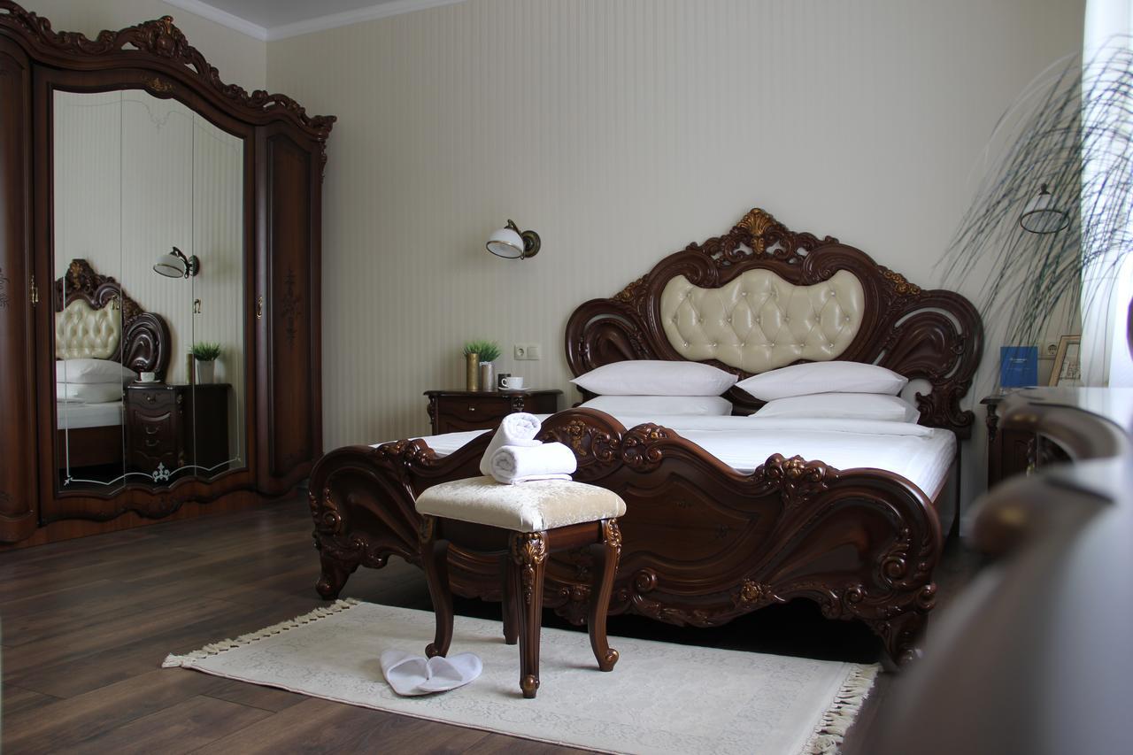Lebediny Guest House Брест Екстериор снимка